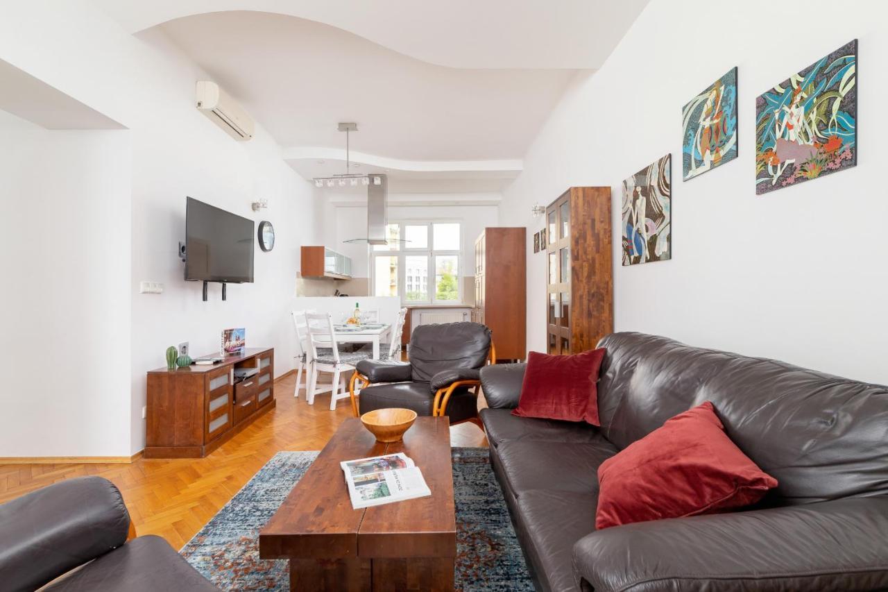 Slowacki Avenue Family Apartments Cracow By Noclegi Renters Krakow Exterior photo